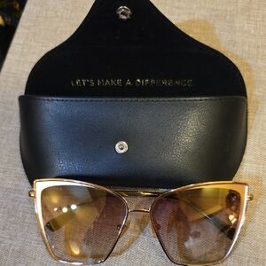 Women’s Gold Frame Sunglasses with Brown Gradient Lenses* DIFF Brand